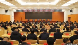 娄底市新闻爆料记者,记者深入调查，揭示事件真相